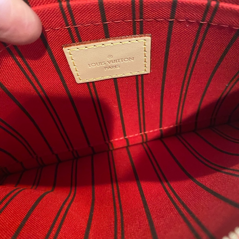 ❌SOLD❌Louis Vuitton neverfull pochette - Picture 6 of 10
